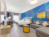 Comfort Suites Northside Hospital Gwinnett Hotels in Lawrenceville