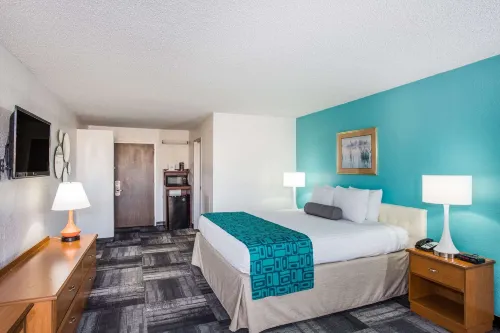 Howard Johnson by Wyndham Winter Haven FL Hotels in Winter Haven
