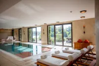 Domaine des Etangs, Auberge Collection - Pools