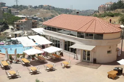 Golden Lili Resort & Spa Các khách sạn ở Shemlan