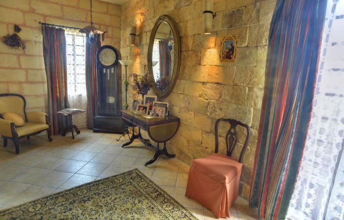 Ta' Bertu Host Family Bed & Breakfast