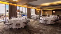 Newport Beachside Hotel & Resort Hotels in Sunny Isles Beach