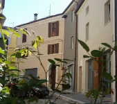 Guest House Viaroma فنادق في Province of Macerata