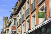 Ibis Styles Calais Centre Hotels near Calais Lighthouse
