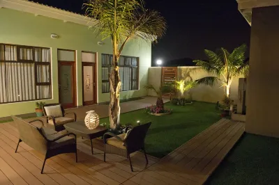 Namib Guesthouse โรงแรมใน