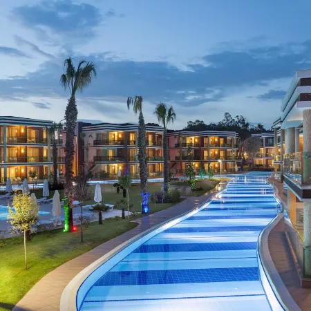 Tui Magic Life Masmavi