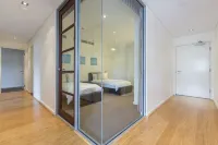 Gallery Serviced Apartments - balcone