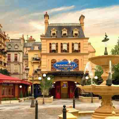 Disney Hotel Santa Fe Hotel Exterior