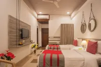Ahuja Residency Parklane - Pensions