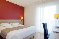 Séjours & Affaires Genève Gex les Rives du Léman Hotels in Divonne-les-Bains