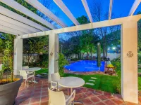 Summerwood Guest House - Swimmingpools