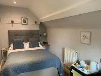 Somerville House Hotels in 