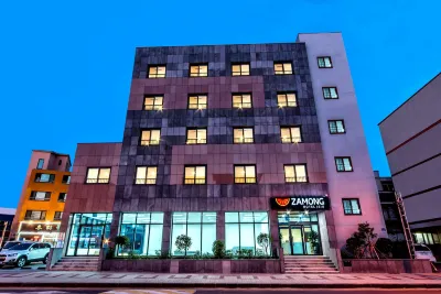 Zamong Hotel Hotels in Чечжу
