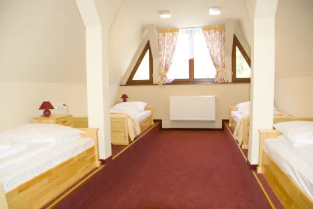 庫茲尼采山地賓館