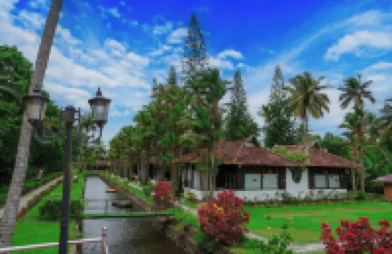 Paradise Heritage Resort