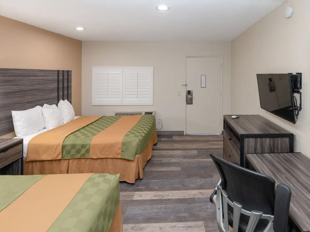 Crown Hotel - El Centro, CA