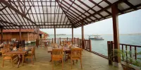 Poovar Island Resort Hotels in Kulathoor