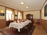 Hotel Goldener Knopf Hotels in Bad Sackingen