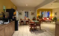 Rodeway Inn Salina North - Bữa sáng