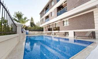 Atrium Apart Hotel