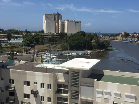 Apartamento Riviera Colonial, Santo Domingo Отели рядом с достопримечательностью «Маяк Колумба»