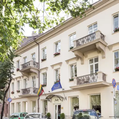 Ivolita Vilnius Hotels near Panorama