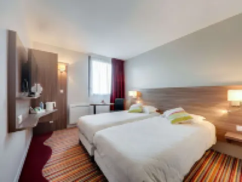 Brit Hotel Dieppe โรงแรมในดิแยป