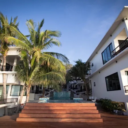 Simple Life Cliff View Resort Отели в г. Ко Тао