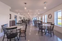 The Tides Inn - 2-Star