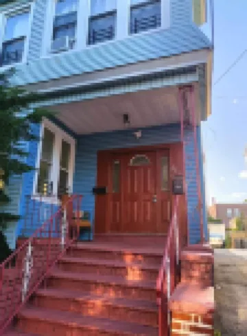 Fada Guest House 281 Ridgewood Ave Newark, New Jersey Near Ewr Airport