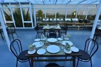 Gold Hotel Hotels in Loikaw