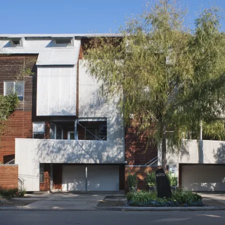 Modern B & B Отели рядом с достопримечательностью «Менил Коллекшен»