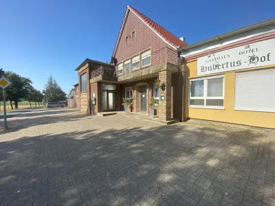 Hotel Hubertushof Hotels in der Nähe von Hochschule für Finanzen NRW, Infozentrale