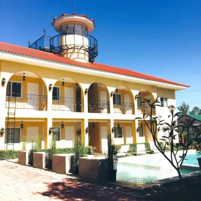 Villa Del Faro Hotels near Stilts Calatagan Beach Resort