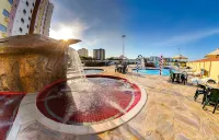 黃金海豚皇家官方 Camping Clube Do Brasil ccb附近的飯店