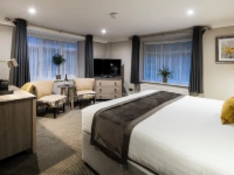 The Holt Hotel Hotels in Bicester