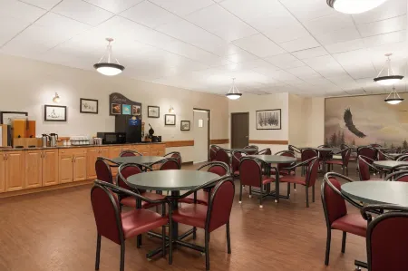 Days Inn by Wyndham High Prairie