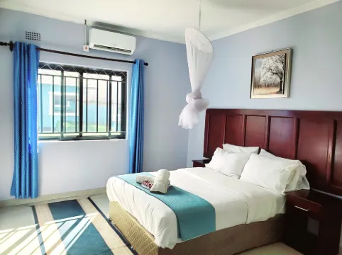 Sweet Retreat Lusaka W/Solar Backup Power