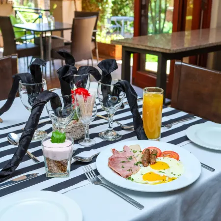 Thaba Legae Guest Lodge