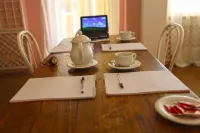 Hotel Torre Dei Borboni