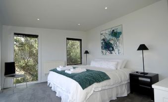 Points South by the Sea