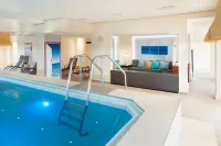 بيست ويسترن بلاس أروسا هوتل - مسبح