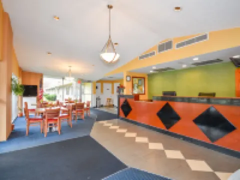 Monticello Inn- Framingham/ Boston Hotels in Framingham