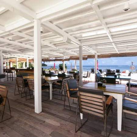 Reef Beach Resort