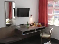 Hotel Zur Mühle Hotels in Konigsmoor