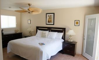 Sea Mountain Nude Resort & Spa Hotel - Adults Only