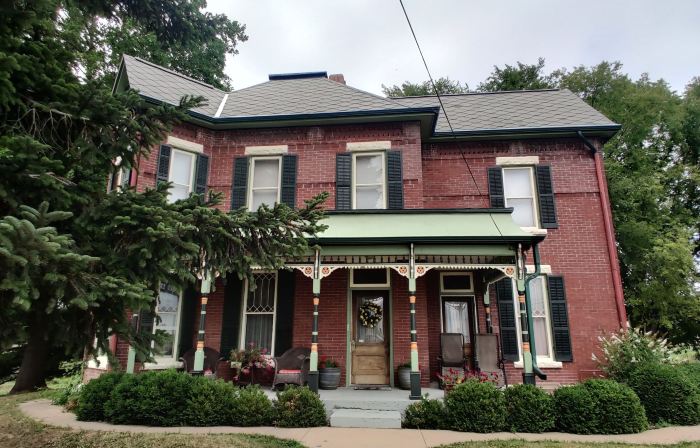 The Nauvoo Grand Bed & Breakfast