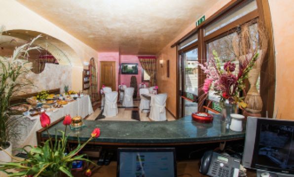 Hotel Al Ritrovo - Housity