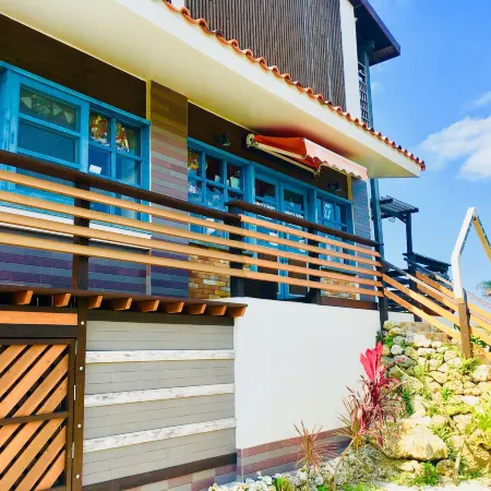 Ma-Blue Garden House