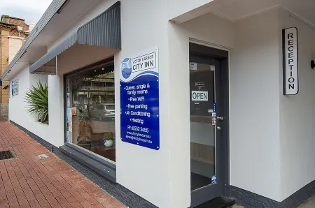 Victor Harbor City Inn Отели рядом с достопримечательностью «Парк Гранит Айленд Рекреэйшен»